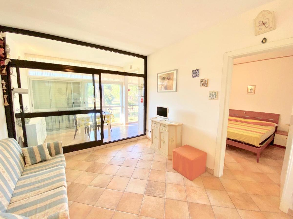 Apartments Via Dei Platani مارينا دي بيبونا المظهر الخارجي الصورة