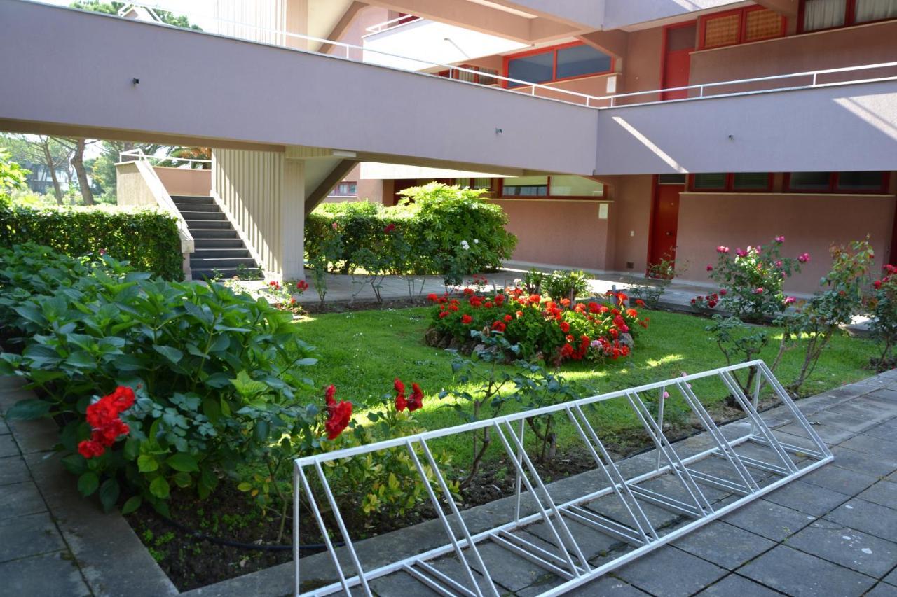 Apartments Via Dei Platani مارينا دي بيبونا المظهر الخارجي الصورة