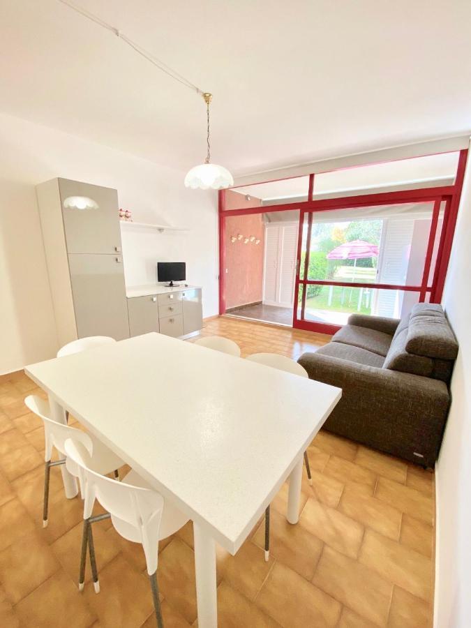 Apartments Via Dei Platani مارينا دي بيبونا المظهر الخارجي الصورة